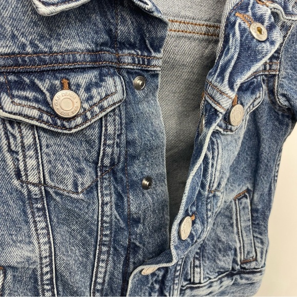 Baby Gap Toddler Icon Denim Jacket - boys Sz 4T snap closure - Picture 8 of 8